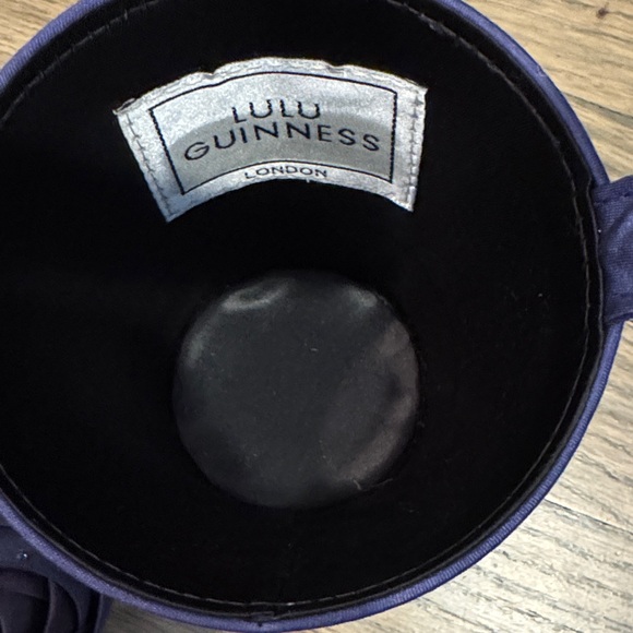 Lulu Guinness Navy Floral Wristlet - Picture 8 of 11